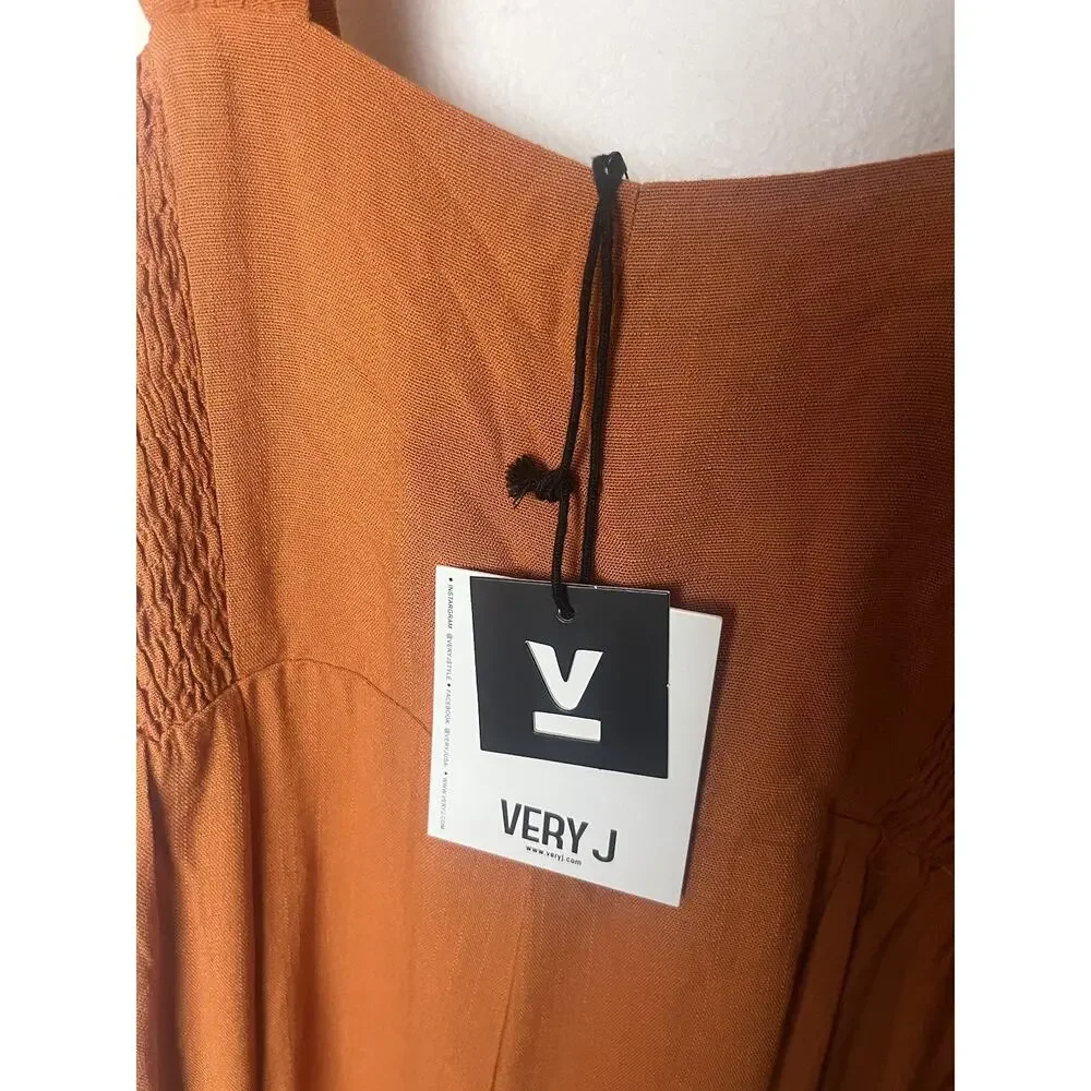 NWT Very J Wide Leg Palazzo Jumpsuit Women’s Sz Large Camel Orange Smocked - Picture 10 of 13